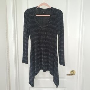 Karen Kane Women Handkerchief Dress tunic shiny sparkle silver stripes SMALL